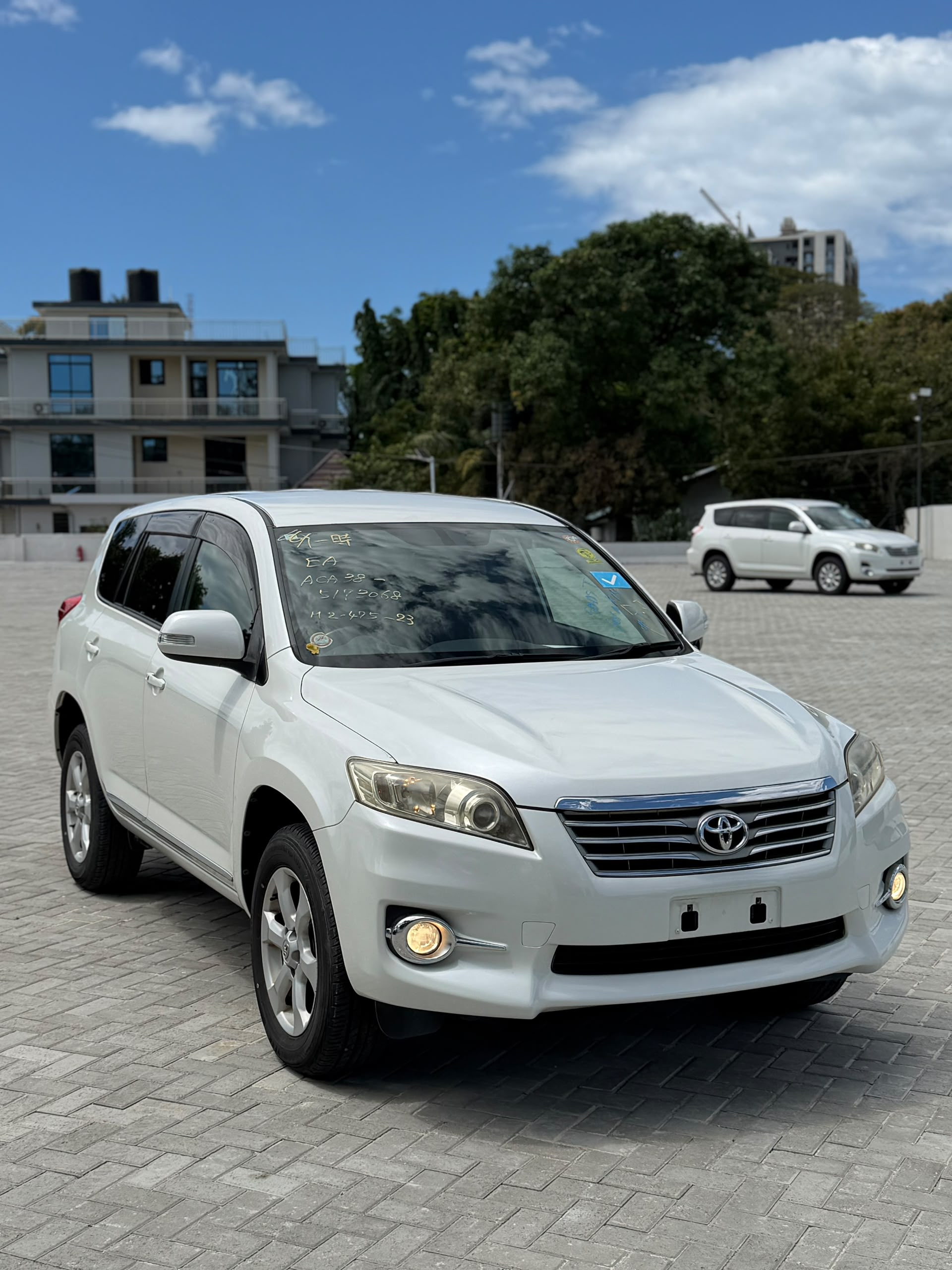 TOYOTA VANGUARD